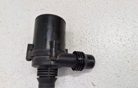 Land Rover Range Rover L322 Electric auxiliary coolant/water pump 6904541
