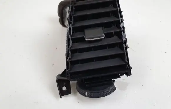 Nissan Murano Z50 Dashboard side air vent grill/cover trim E6915831100