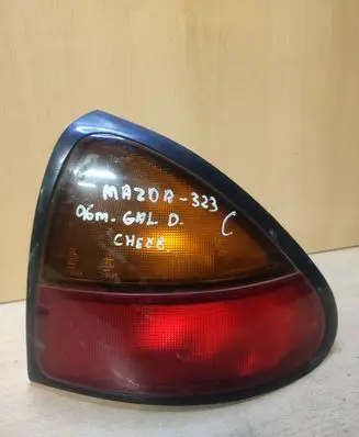 Mazda 323 Rear/tail lights 0431438R