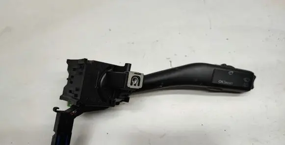 Volkswagen Golf V Wiper control stalk 1K0953519