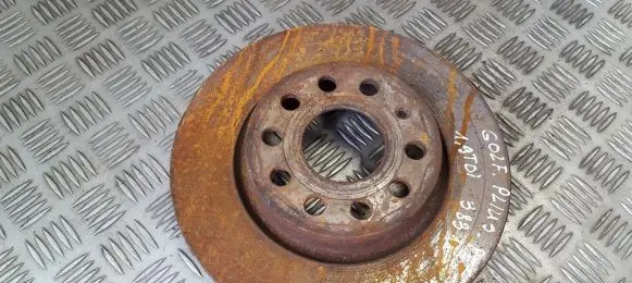 Volkswagen Golf Plus Front brake disc