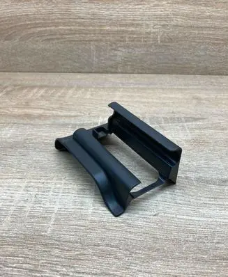 Mercedes-Benz E W211 Front passenger seat rail trim 2119192420 77020002