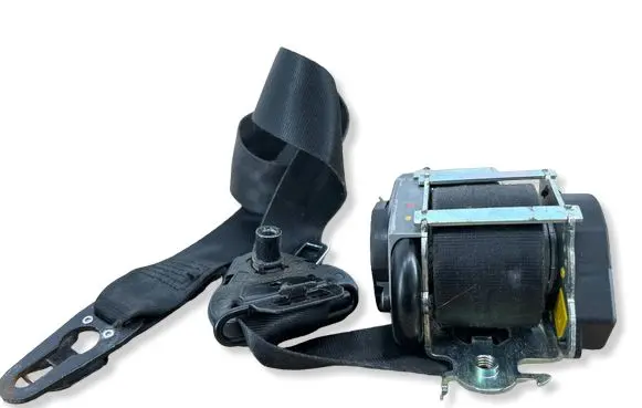 Renault Clio IV Front seatbelt 868843983R 31102014
