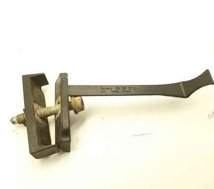 Battery bracket