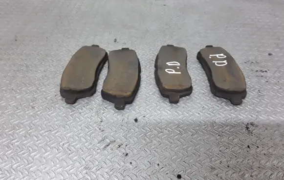 Ford Fiesta Brake pads (front) 