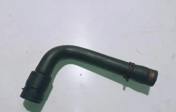 Audi A4 S4 B6 8E 8H Engine coolant pipe/hose 8D0121101K