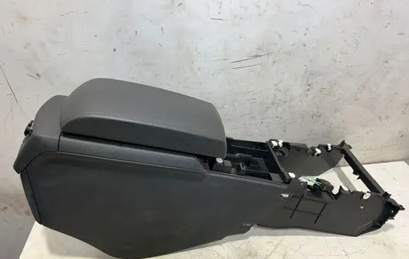 Peugeot 508 Center console 9686452980
