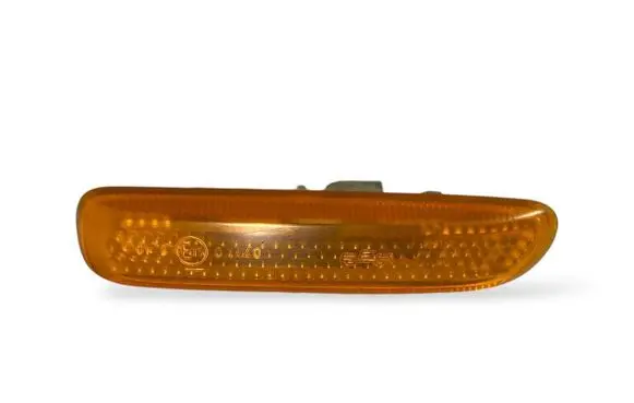 BMW 3 E46 Front fender indicator light 8370720 63138370720