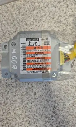 Suzuki Jimny Airbag control unit/module 3891076JD0 X6T47983