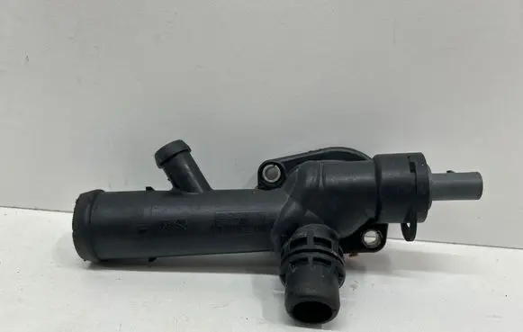 Audi Q5 SQ5 Engine coolant pipe/hose 03L121132AC