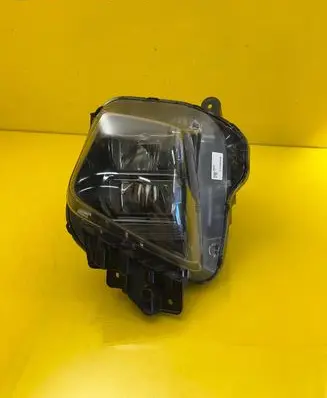 Hyundai Tucson IV NX4 Headlight/headlamp 92101N7100