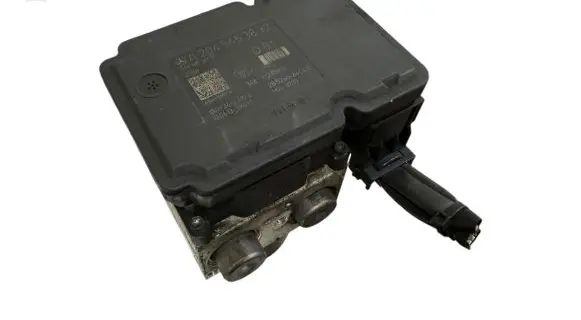 Mercedes-Benz C W204 ABS Pump 10021203214 A2045453832