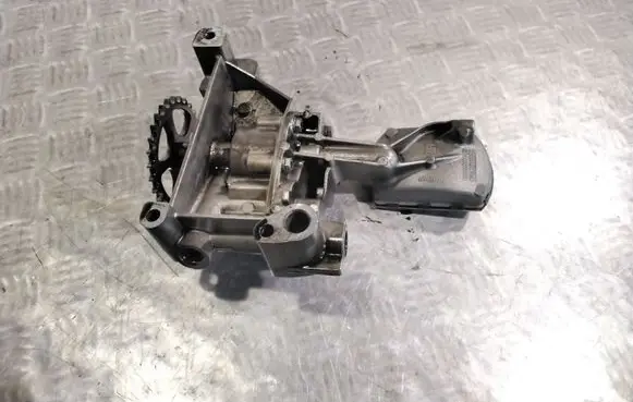 Volvo V50 Oil pump 9644350880