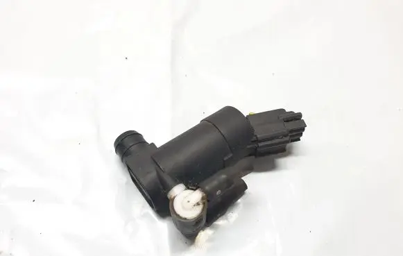 Ford Focus Windscreen/windshield washer pump