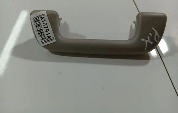 Toyota Corolla Verso AR10 Front interior roof grab handle