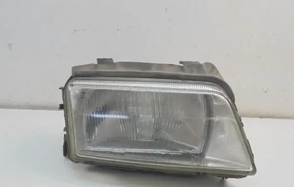 Audi A4 S4 B5 8D Headlight/headlamp 8D0941004A