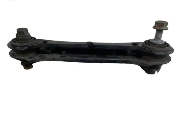 BMW X1 E84 Rear control arm 6782237 33326782237 6782238