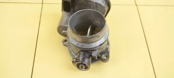 BMW 3 E90 E91 Throttle body valve 7804384 30SP3