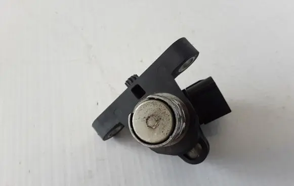Volvo XC60 Crankshaft position sensor 30637803