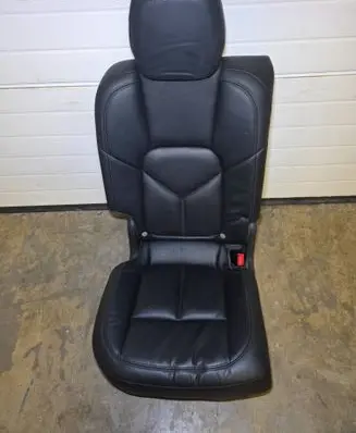 Porsche Cayenne (92A) Rear seat 