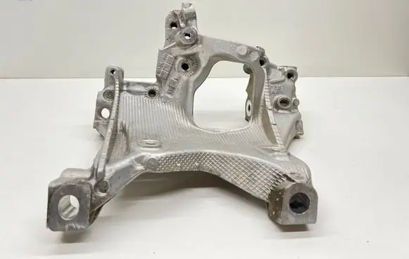 Audi A5 Engine mounting bracket 8W0399296E