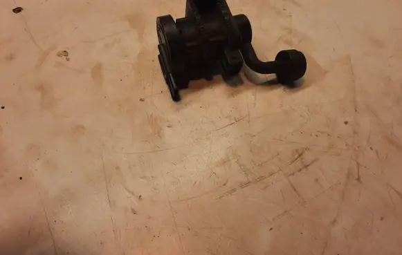 Opel Zafira A Turbo solenoid valve 09128022