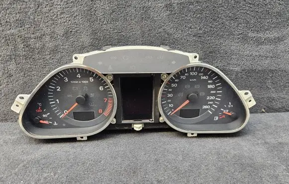 Audi A6 S6 C6 4F Speedometer (instrument cluster) 4F0920900M 4F0910900A 503000730104
