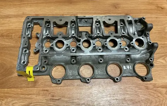 Ford Mondeo MK IV Rocker cam cover 9682446510