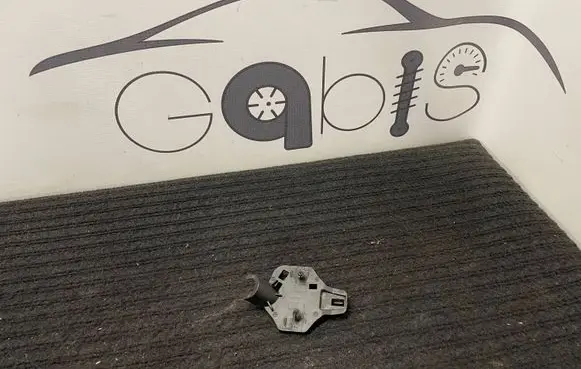 Other rear suspension part