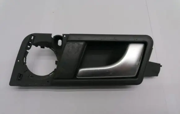 Audi A2 Rear door interior handle 8Z0839020