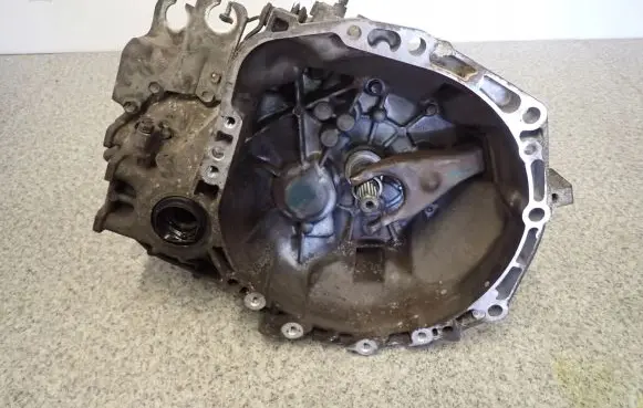 Toyota Yaris Manual 5 speed gearbox
