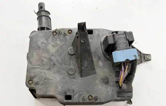 Ford Focus Engine control unit box OBUFOC160226 AV6112A532AC