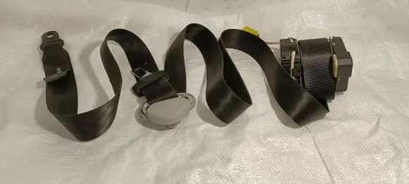 Volkswagen Caddy Front seatbelt 2K0857805F 65710 34074355