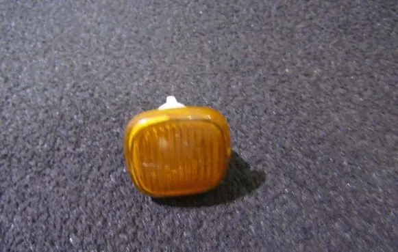 Audi A4 S4 B5 8D Front fender indicator light
