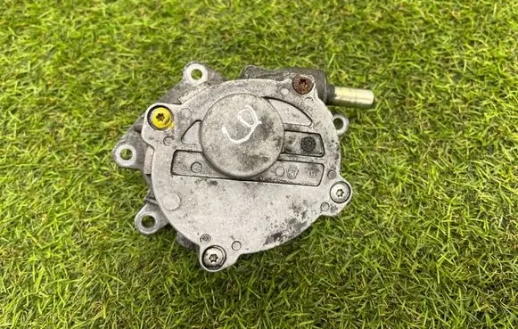 Mercedes-Benz S W221 Vacuum pump A6422300165