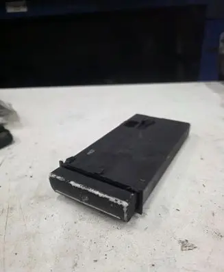 Audi A3 S3 8P Dashboard storage box/compartment 8P0941561