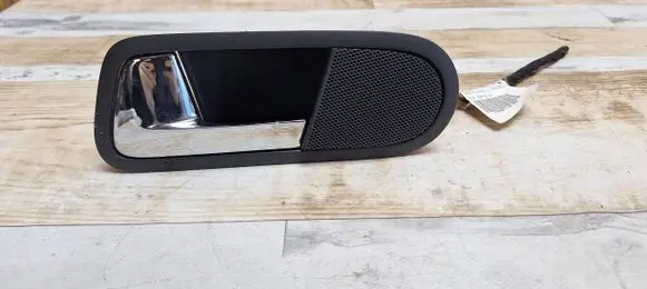 Rear door interior handle