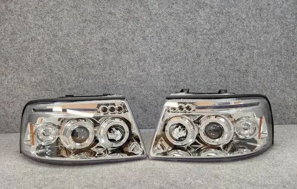 Ford Expedition Headlights/headlamps set HU612HLSCZ HU612HLH1
