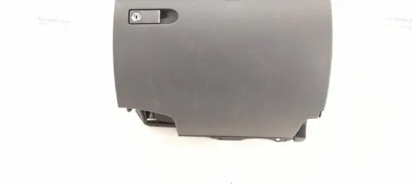 Mercedes-Benz C W204 Glove box set 2046802691 2046800091
