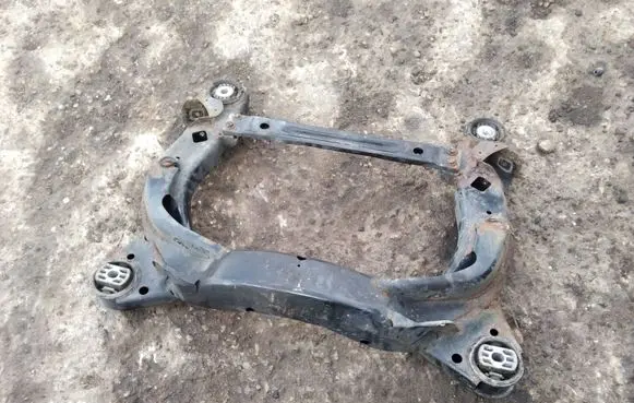 Volkswagen Phaeton Front subframe