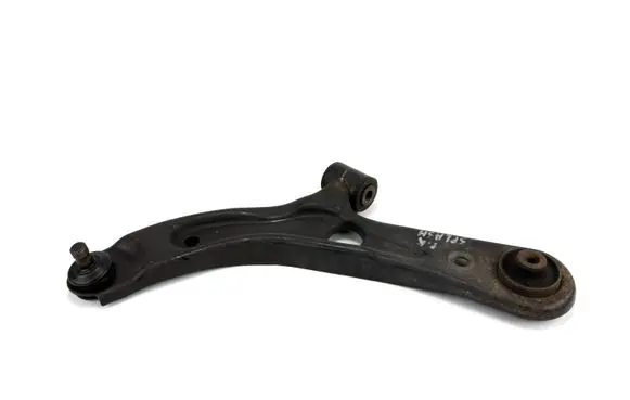 Suzuki Splash Front lower control arm/wishbone 4526279J00 4553062J00