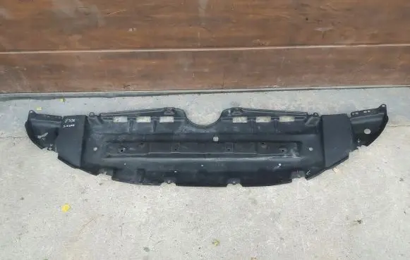 Toyota Sienna XL30 III Engine splash shield/under tray