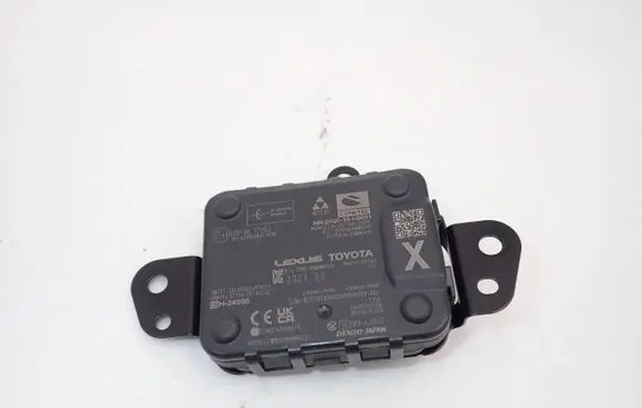Toyota Yaris Cross Distronic sensor radar 8821052120 2308008930 202409