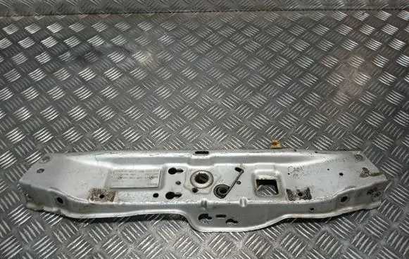 Top upper radiator support slam panel