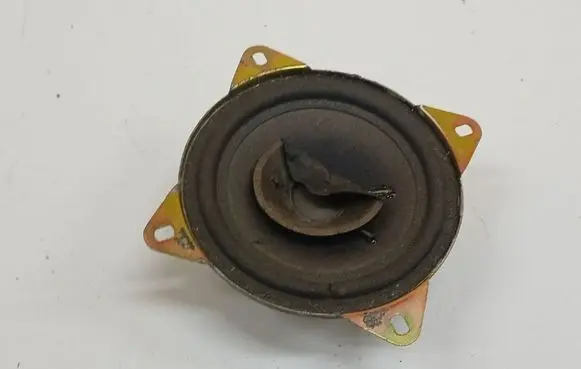 Volkswagen Transporter - Caravelle T5 Front door speaker
