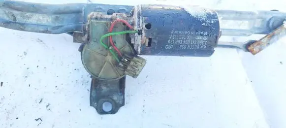 Volkswagen Golf II Wiper motor 0390241094 191055113