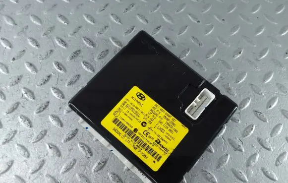 Hyundai i40 Keyless (KESSY) go control unit/module 954803Z001 39RA301001