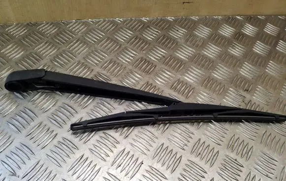 Mazda 3 II Rear wiper blade arm