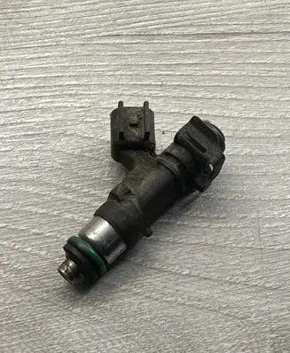 Chrysler 300 - 300C Fuel injector 0280158028 04591986AA 043122042
