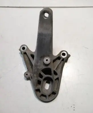 Mini Cooper Countryman R60 Engine mounting bracket 6788663